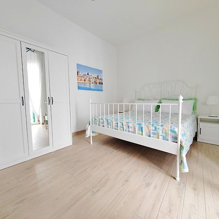 Dimora Acquamarina Villa Monopoli Exterior foto